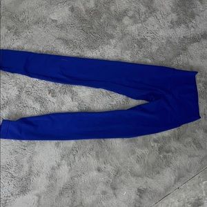 Lululemon wonder under blue leggings size 4